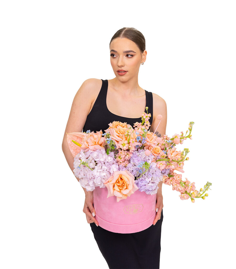 Elegant Flower Box - Mix of Flowers - Image 3
