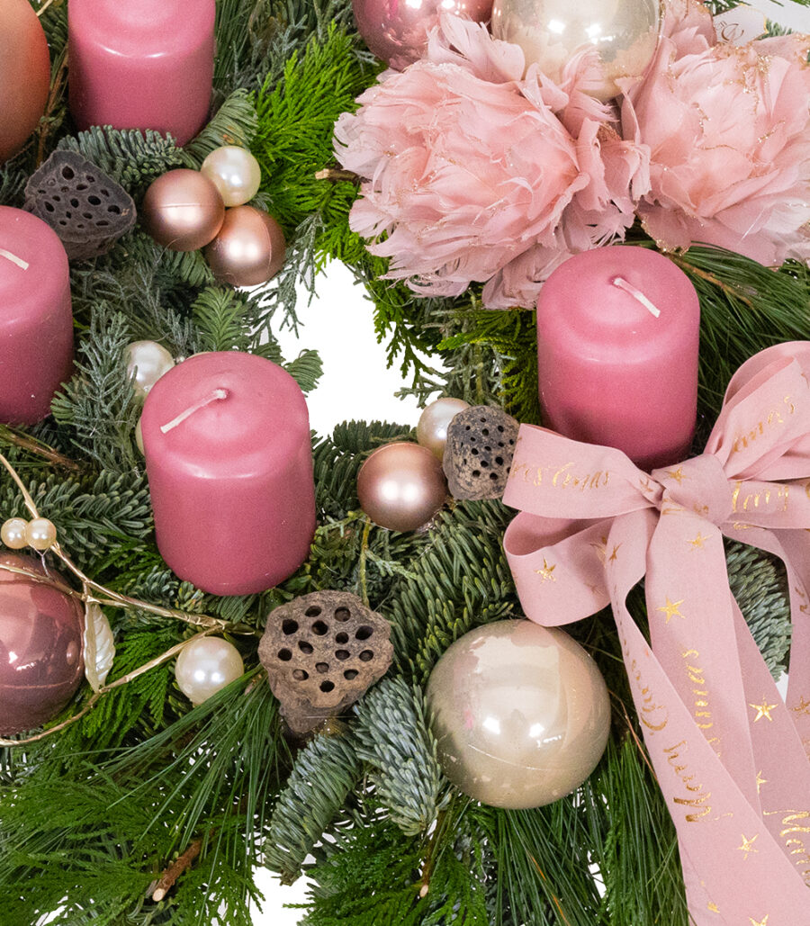 Christmas Table Arrangement - Lady Bird - Image 3