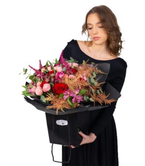 Roses Arrangement - Casanova - Image 2