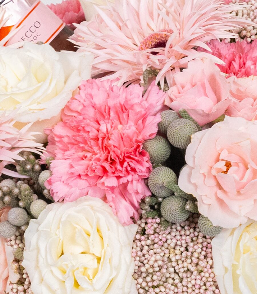 Mix of Pastel Flowers Box and Night Orient Rosé - Image 3