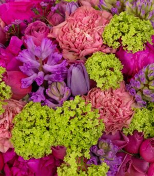 Spring Flowers in a Box - Image 3