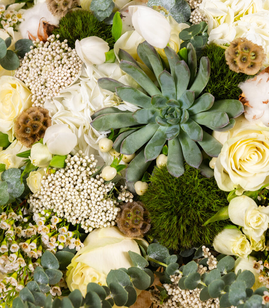 Giant Bouquet in Neutral Colors - Dreamland - Image 3