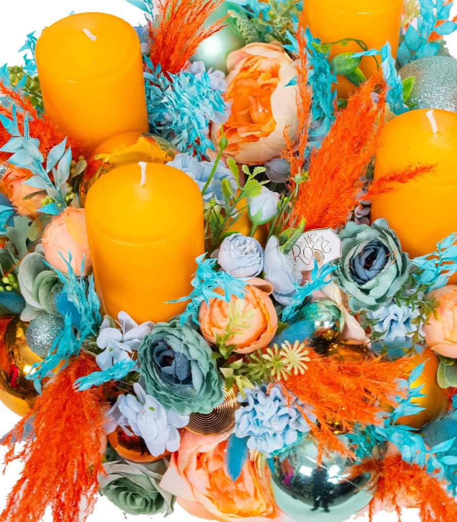 Christmas Table Arrangement - Colorful Christmas - Image 2